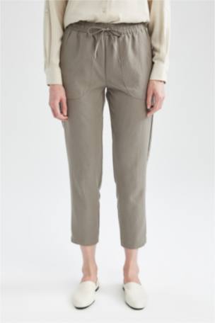 WOMAN Trousers Models | DeFacto
