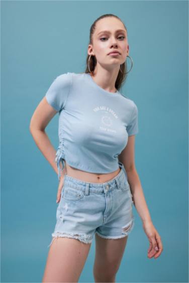 تيشيرت نص ردن مطبوع بياخة مستديرة