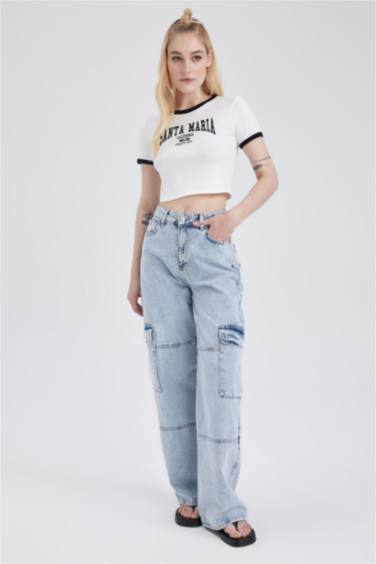 Fitted Crew Neck Printed Short Sleeve Crop T-Shirt