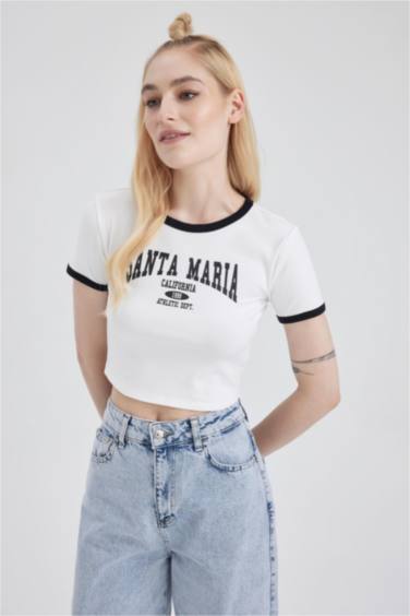 Fitted Crew Neck Printed Short Sleeve Crop T-Shirt