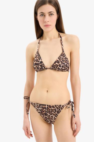 كلوت بكيني بطبعة حيوانات قصة عادية من Fall in Love