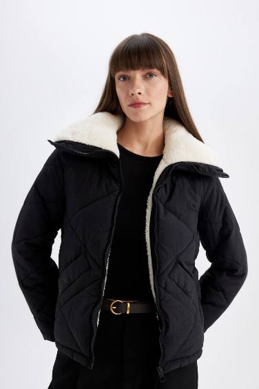 Waterproof Regular Fit Lined Puffer Jacket