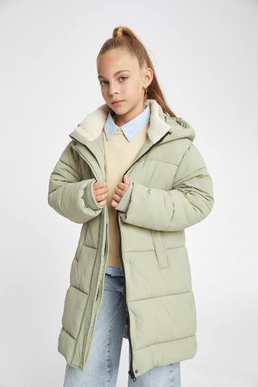 Қыздарға бас киімді Пальто