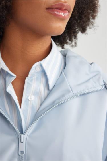 بالطو مطر قصة عادية بكابيشون وتر برووف