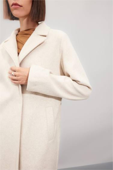 Regular Fit Kruvaze Yaka Çıtçıtlı Cepli Uzun Kaşe Kaban