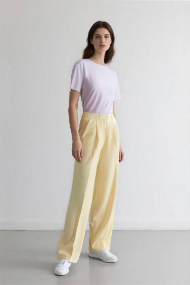 بنطلون قماش ايوسل وايد ليج برجل واسع بجيب من Afra x Defacto