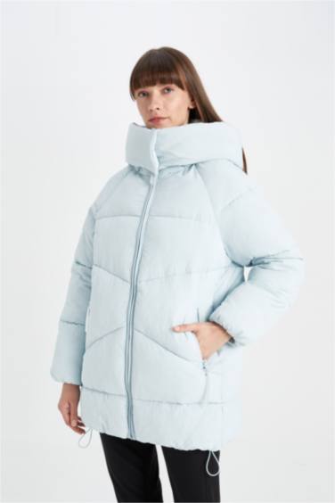 бас киімді Пальто