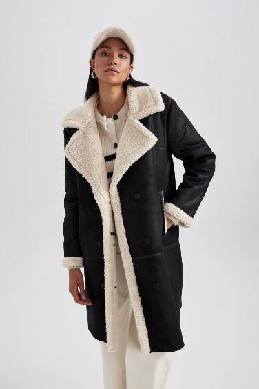 Куртка водоотталкивающая стандартного кроя