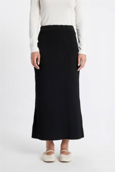 Regular Fit Basic Maxi Skirt