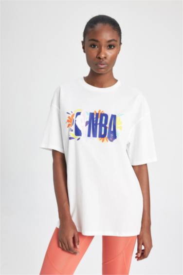 تيشيرت نص كم اوفر سايز من NBA