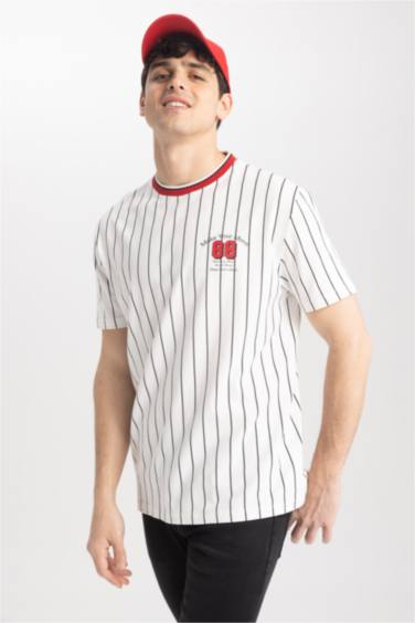 T-Shirt coupe régulière imprimé Col Ras Du Cou