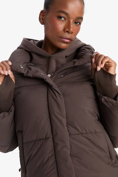 Defactofit Su İtici Regular Fit Dik Yaka Reglan Kol Kışlık Şişme Mont