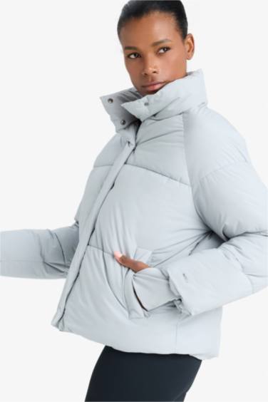 DeFactoFit Su İtici Regular Fit Dik Yaka Reglan Kol Kışlık Şişme Mont
