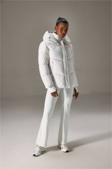 Regular Fit Half Fleece Lined Hooded Zippered Waterproof Jacket