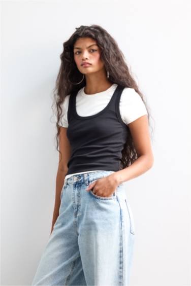 Fitted U-Neck Ribbed Camisole Black Undershirt