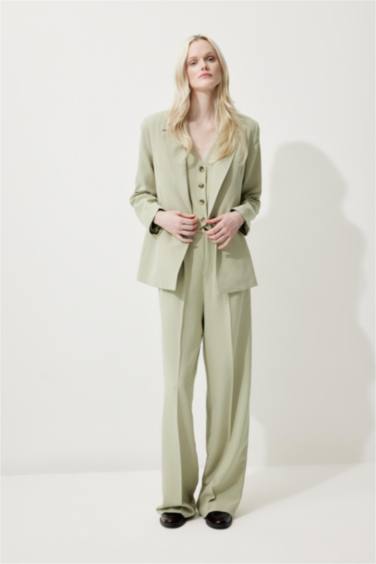 بنطرون برجل واسع وايد ليج بخصر عالي من مزيج الكتان