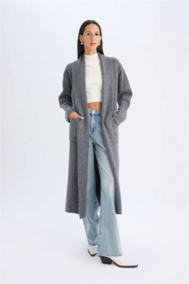 Кардиган свободного кроя с поясом