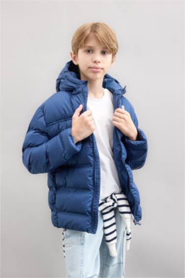 Su Geçirmez Kapüşonlu Mont Erkek Çocuk