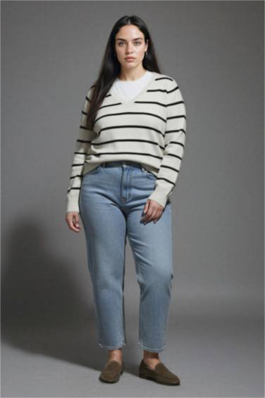 Relax Fit V-Neck Knit Pullover