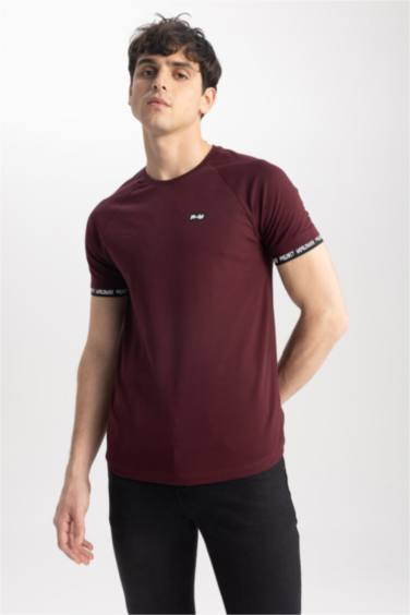 дөңгелек жаға минималл Қысқа жеңді футболка