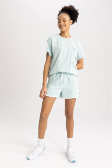 Standard Fit Sports Thin Fabric Shorts