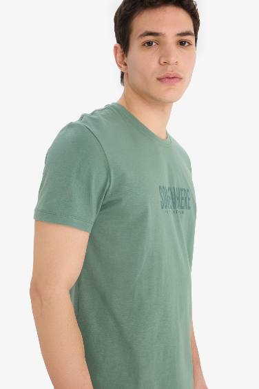 تيشيرت نص كم قطن سليم فيت مطبوع برقبة مستديرة