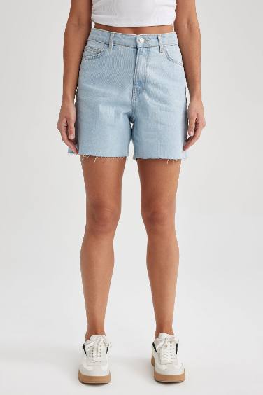 BoyFriend Normal Waist Cut Ended Trousers Shorts