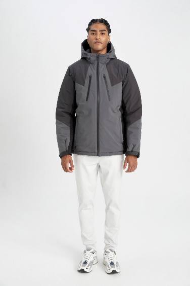DeFactoFit Slim Fit Hooded Zippered Waterproof Jacket