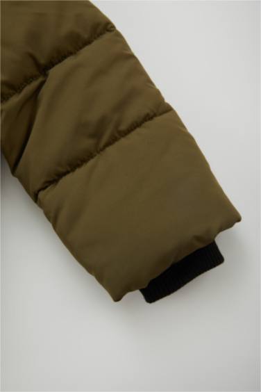 قمصلة نفخ ولادي مقاوم للماء مبطن بفرو