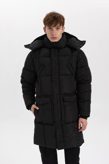 Su İtici Regular Fit Kapüşonlu Fermuarlı Cepli Şişme Mont Parka