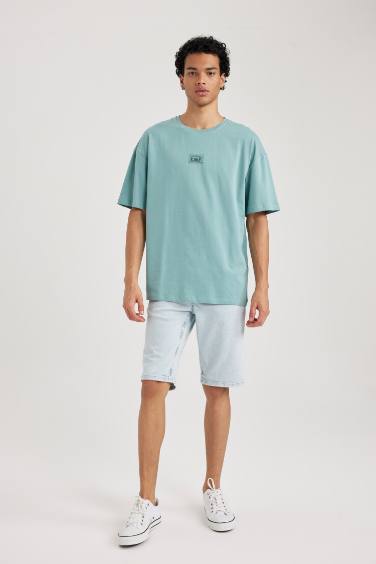 Comfort Fit Crew Neck Printed Short Sleeve T-Shirt