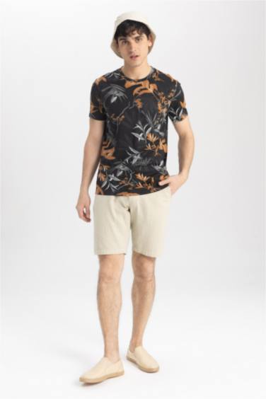 تيشيرت نص ردن سليم فيت مطبوع بياخة مستديرة