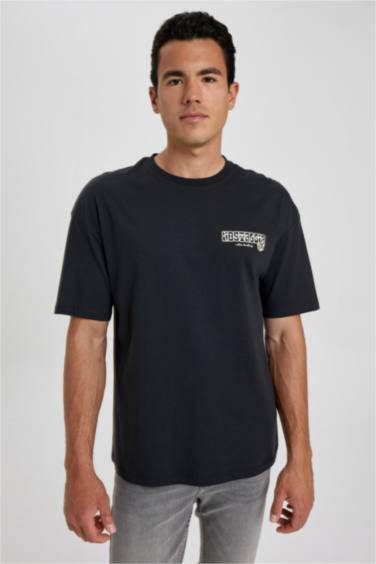 дөңгелек жаға минималл Қысқа жеңді футболка