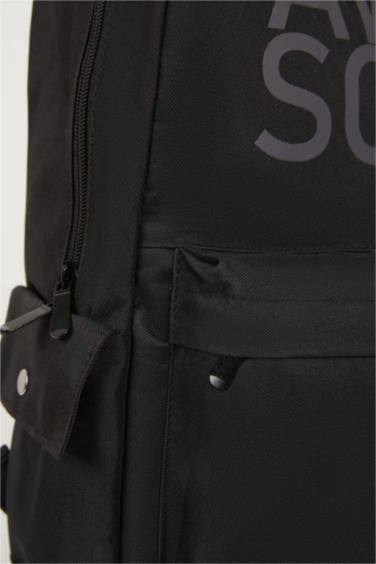 جنطة ظهر نسائي