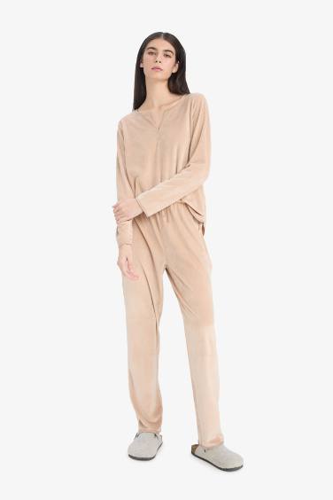 طقم بيجاما قصة عادية كم طويل من Fall in Love - قطعتين