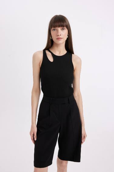 Slim Fit Camisole Crew Neck Tank Top