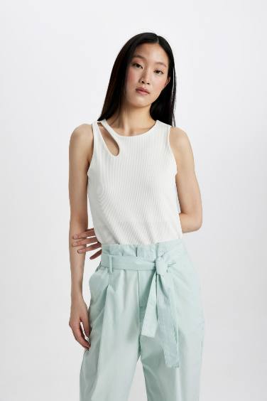 Slim Fit Crew Neck Ribbed Camisole Crop Top