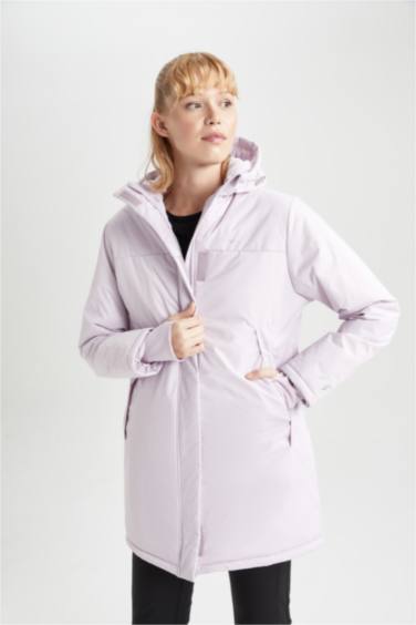 جاكيت طويل سليم فيت بغطاء للرأس مقاوم للماء من DeFactoFit