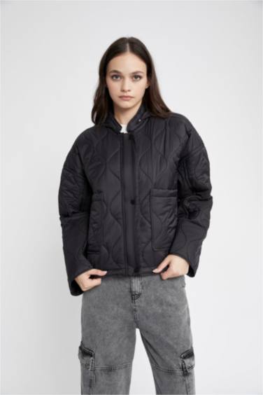 Куртка водонепроникний свободного крою для жінок