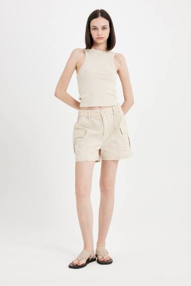 Regular Fit Poplin Normal Waist Short Leg Shorts