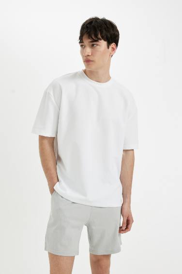 Slim Fit Dar Kesim Dar Paça Şort