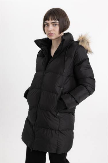 Windproof Waterproof Hooded Faux Fur Puffer Jacket
