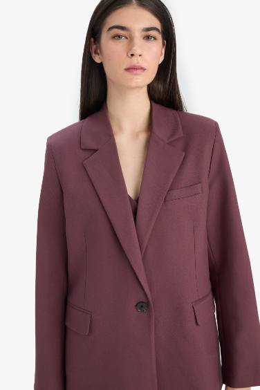 بليزر قصة عادية