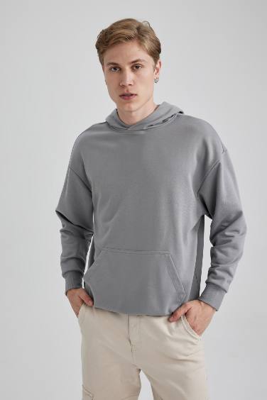 Oversize Fit Long Sleeve Sweatshirt