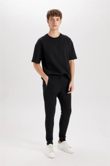 Jogger Eşofman Altı Slim Fit Dar Kesim Beli Bağcıklı Lastikli Paça Fermuar Cepli 