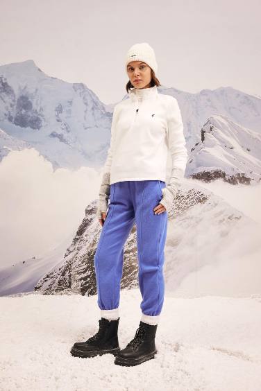 Standard Fit Fleece Sweatshirt