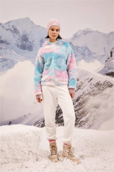 стандарт пішім бас киімді Свитер