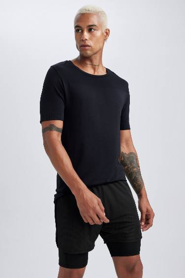 DeFactoFit Slim Fit Crew Neck Basic T-Shirt