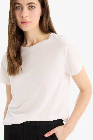 Woman Short Sleeve T-Shirt