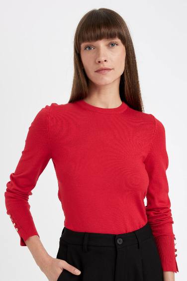 Regular Fit Soft Texture Button Detailed Pullover